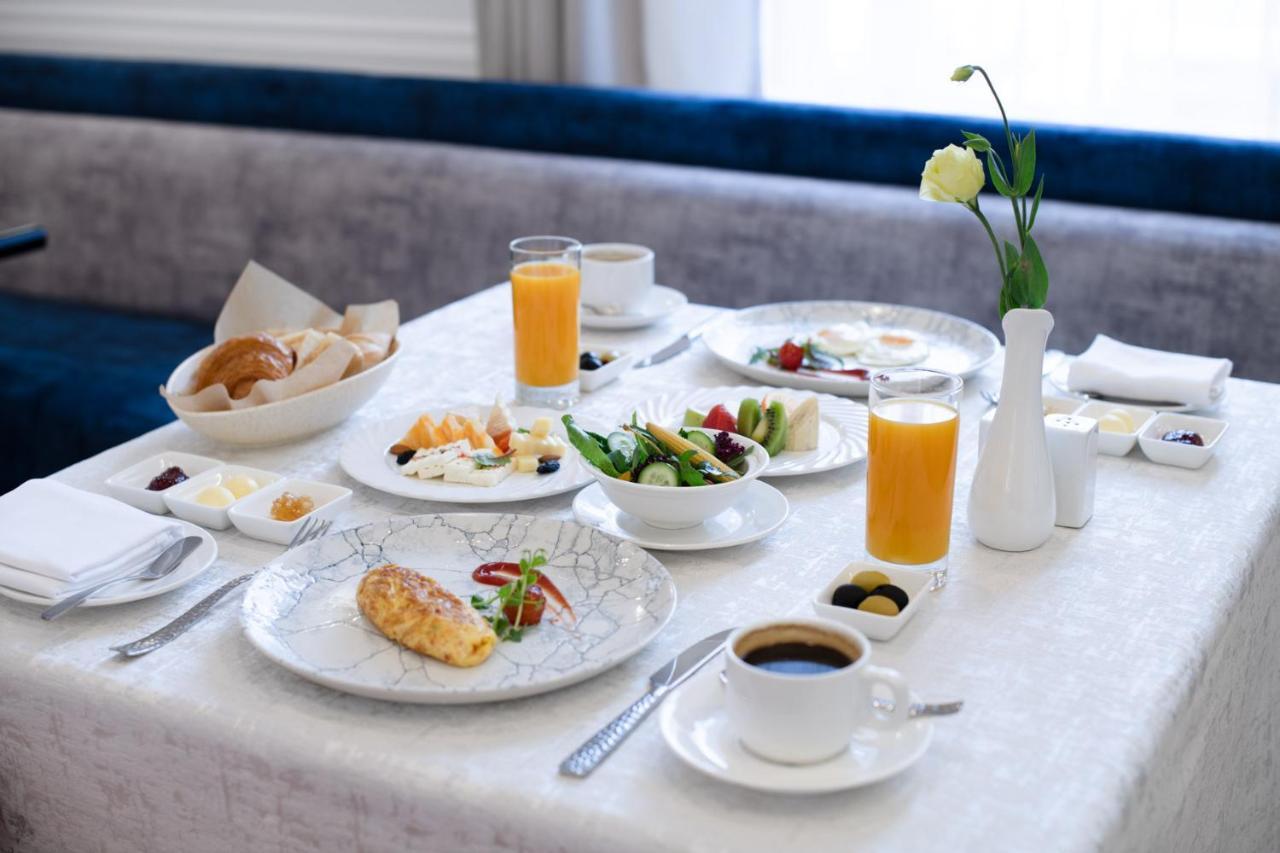 Lotte City Hotels Tashkent Palace Kültér fotó